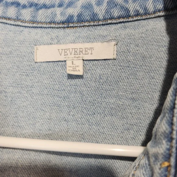 Veveret Women's Comfort Distressed Casual Denim Jacket Size L - Picture 3 of 8